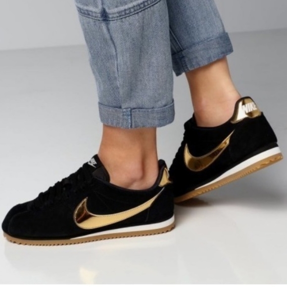 Nike | Shoes | Nike Classic Cortez 